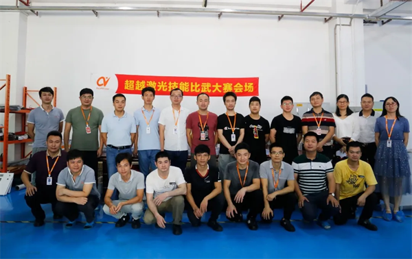 辉达平台生产技术比赛团队合影.png 辉达平台生产技术比赛团队合影.png